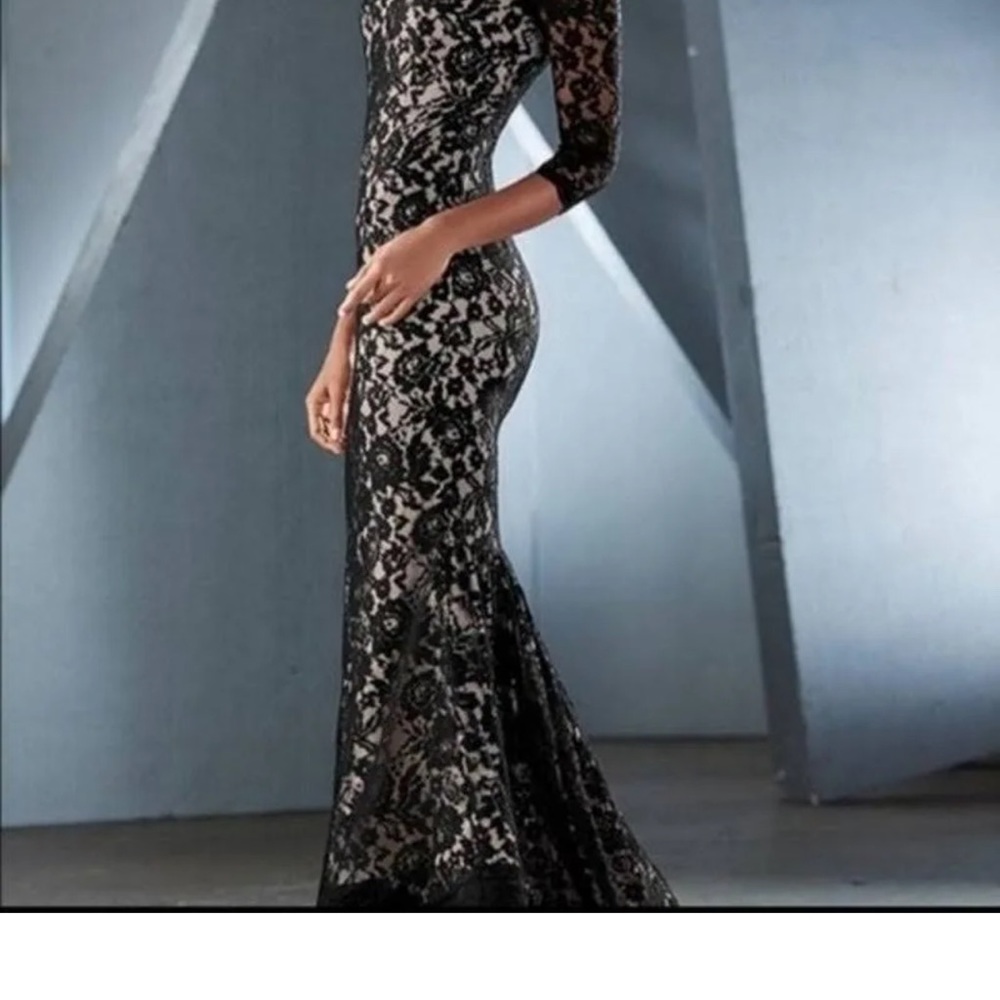 COPY - Black lace dress
